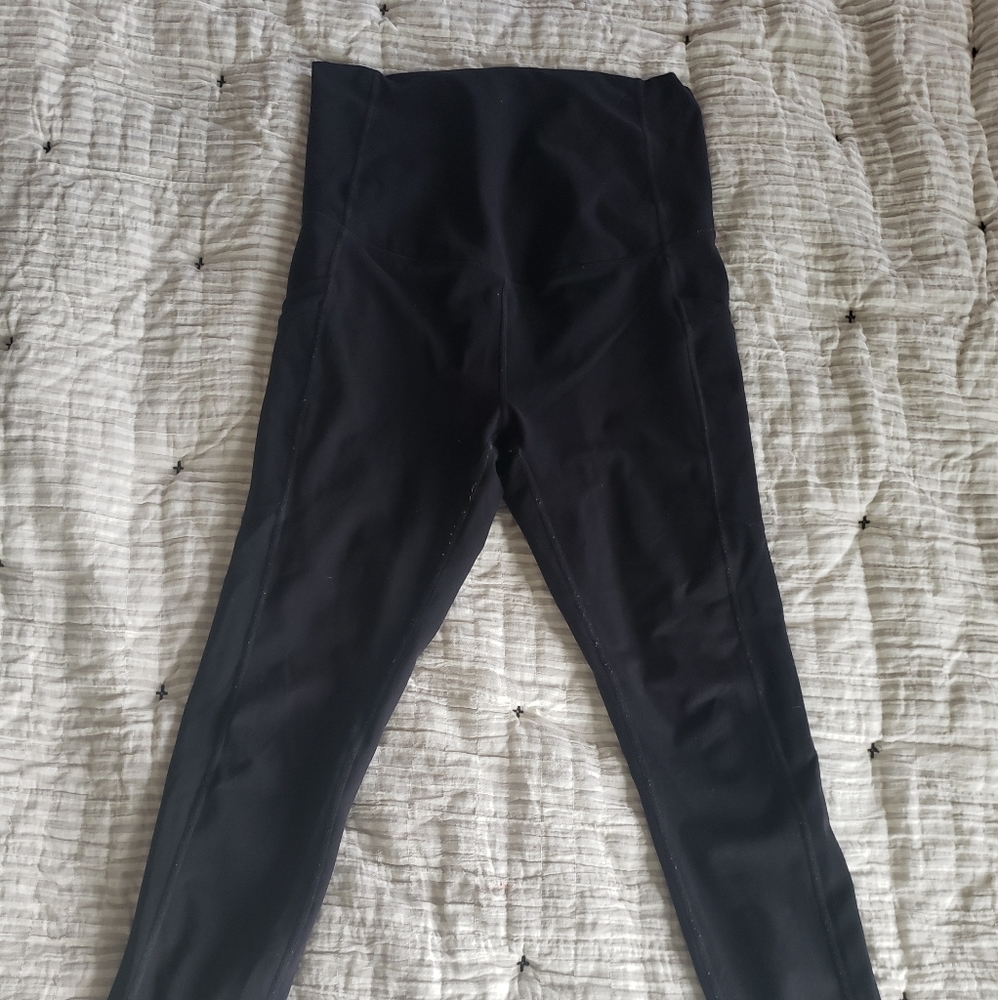 Fabletics Maternity 7/8 Leggings